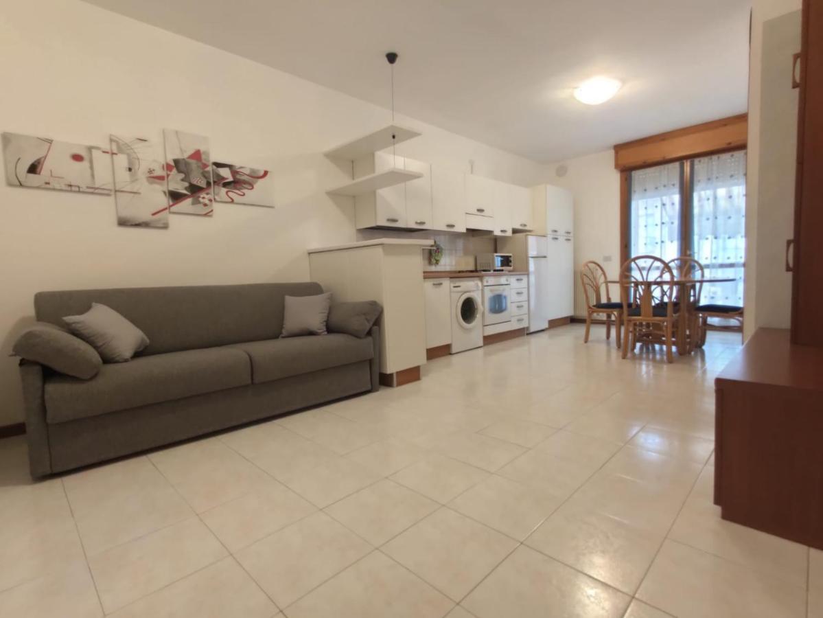 Apartment Bafile 18 - Piazza Marconi - - 50 Mt Dal Mare *