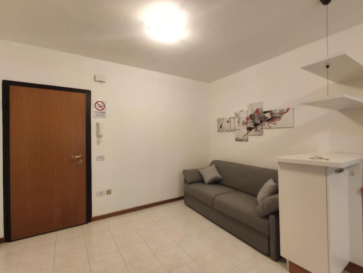 Bafile 18 - Piazza Marconi - - 50 Mt Dal Mare Lido di Jesolo